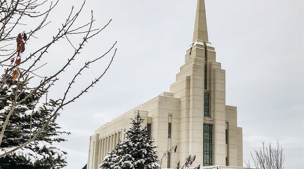 Rexburg LDS Temple
#WinterWonders