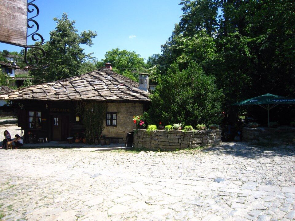 The charming village of Bozhentsi.