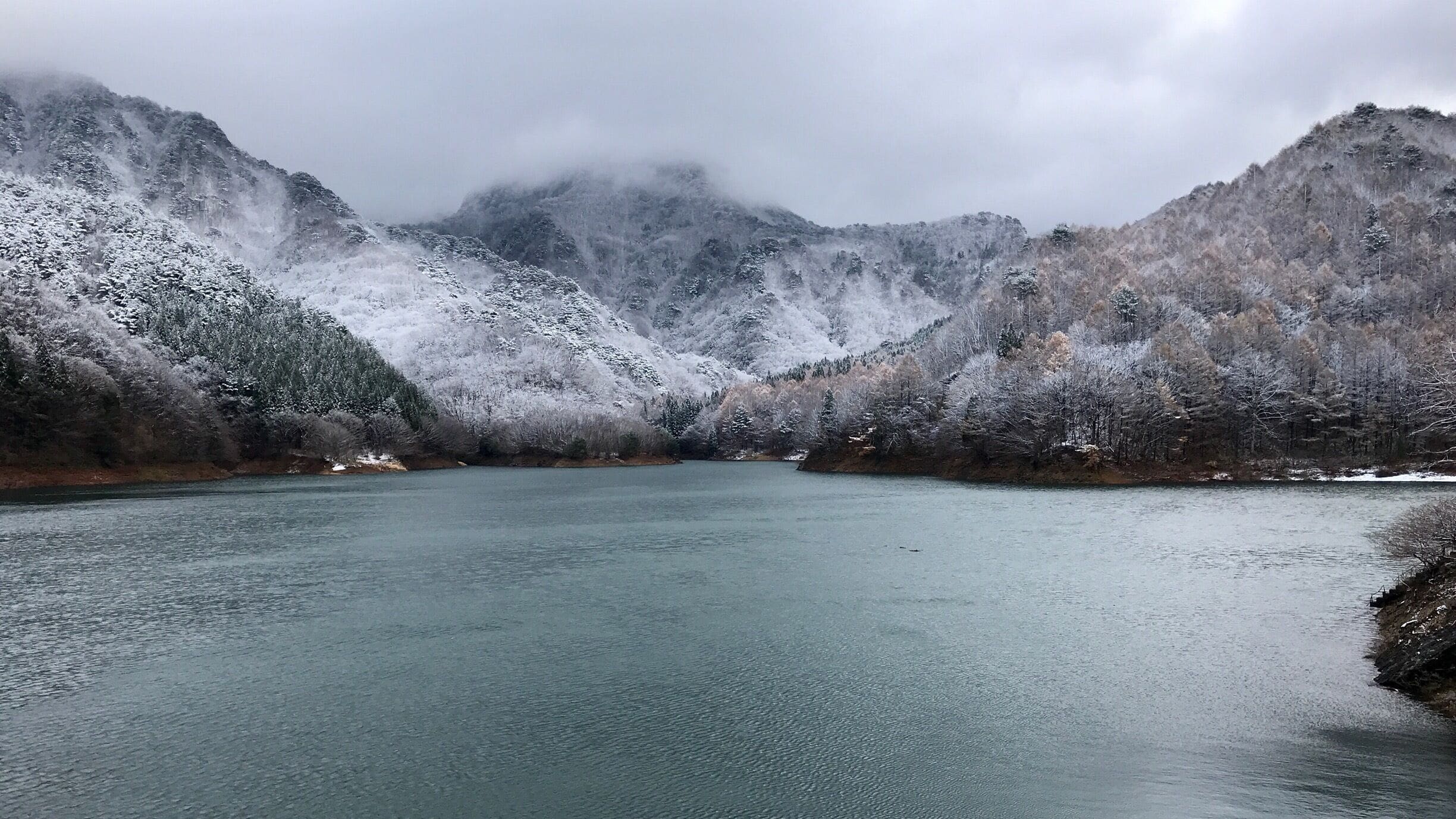 Yamagata Zao Dam after receiving its first dusting of snow this year!