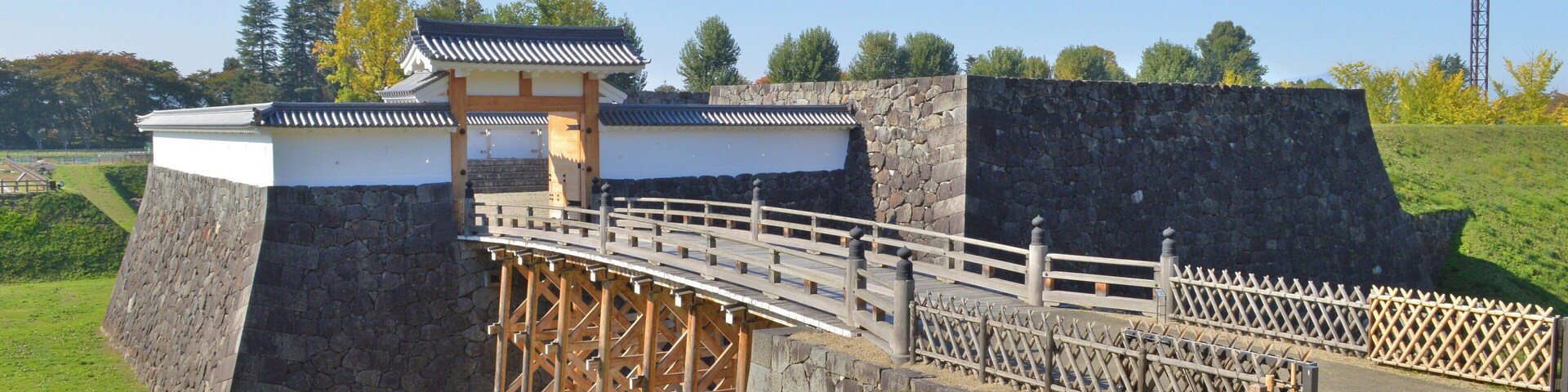 山形城 復元本丸石垣