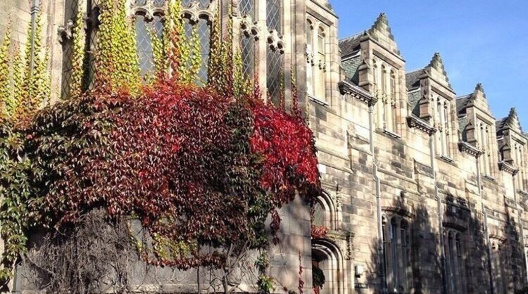 Aberdeen University looks like Hogwarts. #wizard #hogwarts