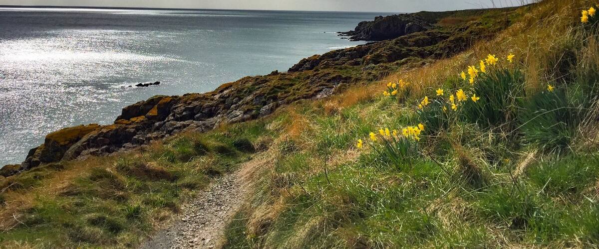 Nice walk by the sea in Altens
