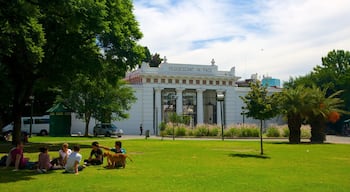 Recoleta inclusief een park en historische architectuur