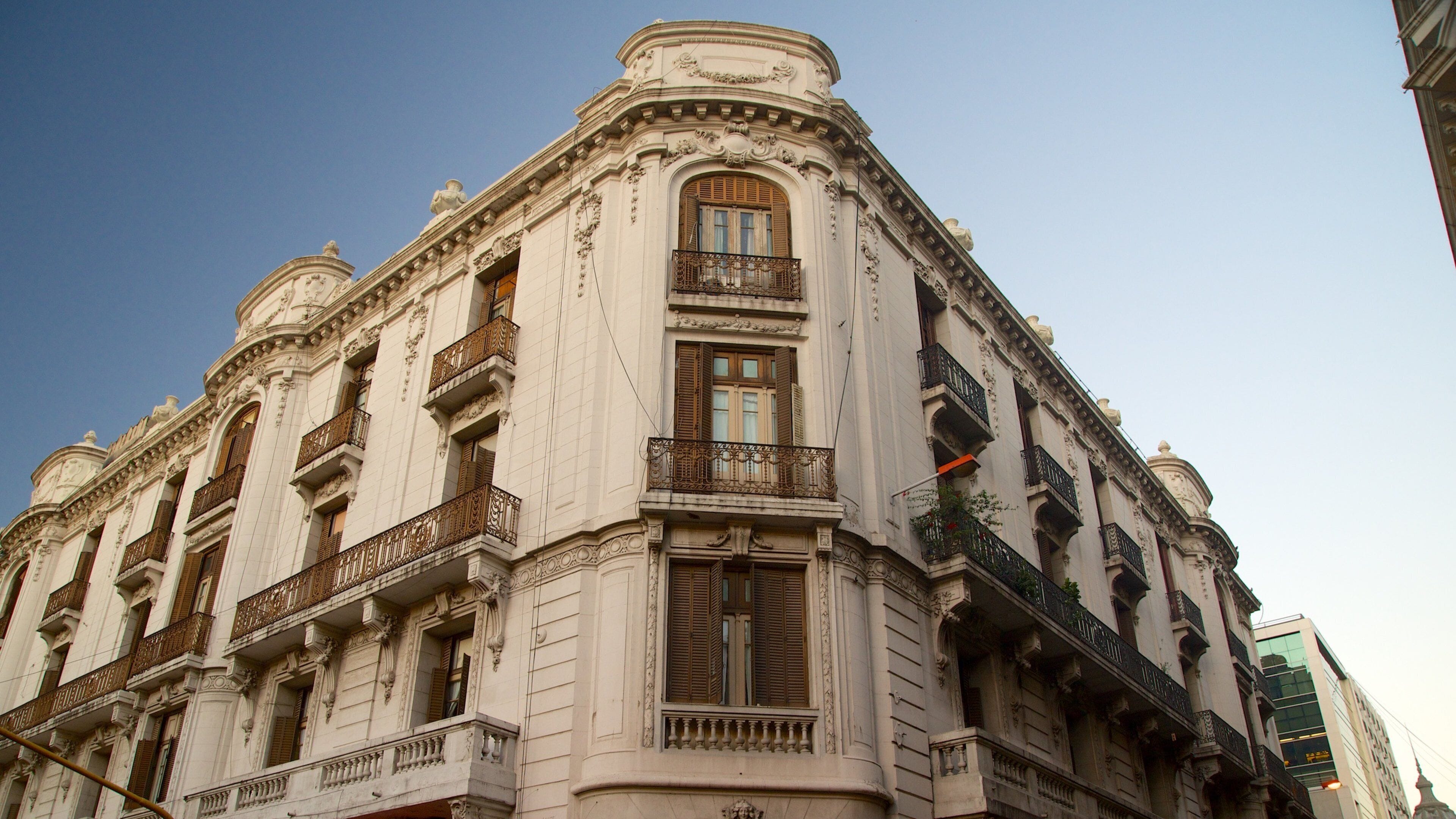 Cordoba showing heritage architecture