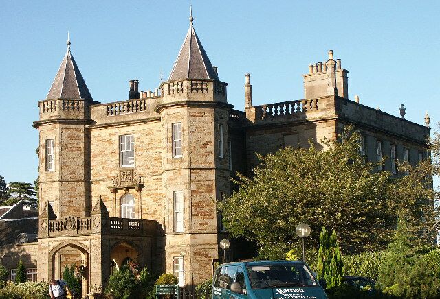 Dalmahoy. Dalmahoy Golf and Country Club. ...... "Scuze me! I'd like a beer and a sandwich?" "Certainly, Sir." "Would you like fries with that?" "Oh yes please, how much will that be?" "That'll be about a grand." Kerrrrchingggg!