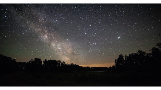 What a beautiful place for late night pictures