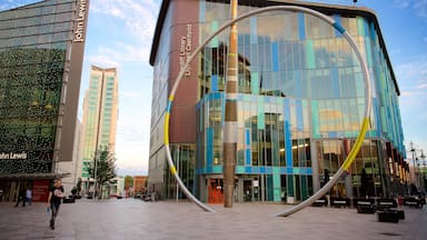 Cardiff featuring a square or plaza, modern architecture and a statue or sculpture