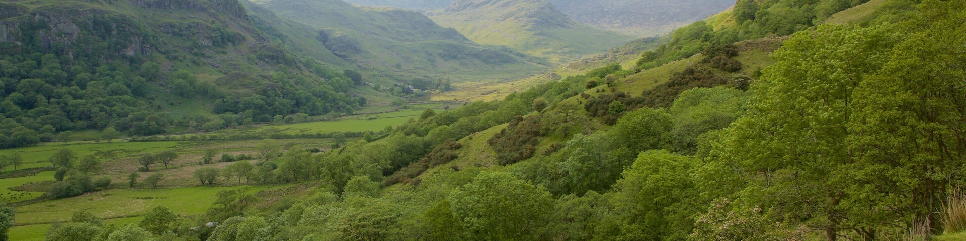 Snowdonia National Park das einen Berge und ruhige Szenerie