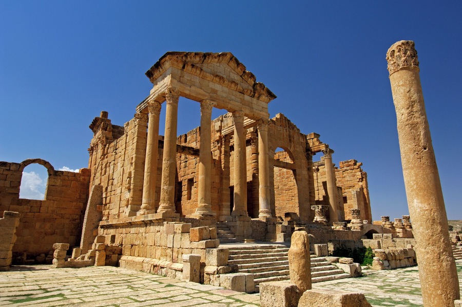 Tunisia, Kairwan, Sbeitla, the Forum at Sufetula Roman ruins