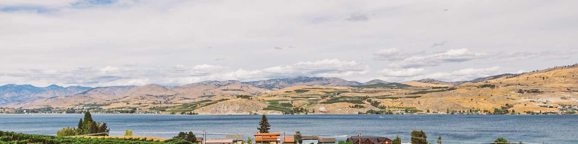 Beautiful view of the winery near the lake Chelan in Washington
