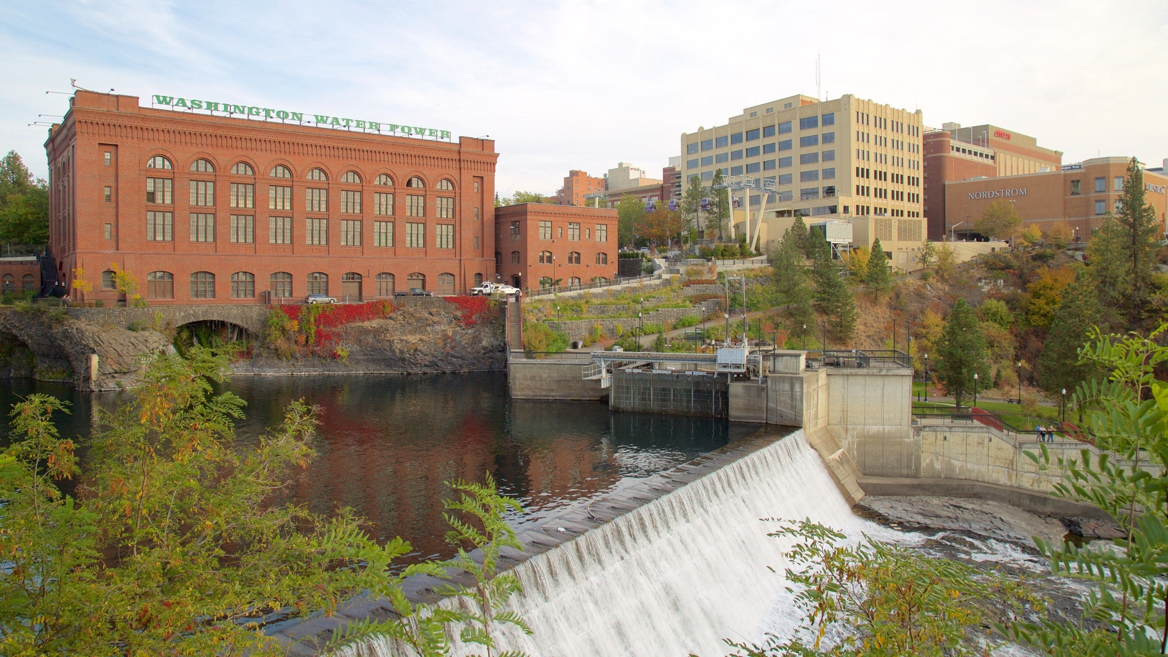 Eastern Washington featuring a city and a river or creek