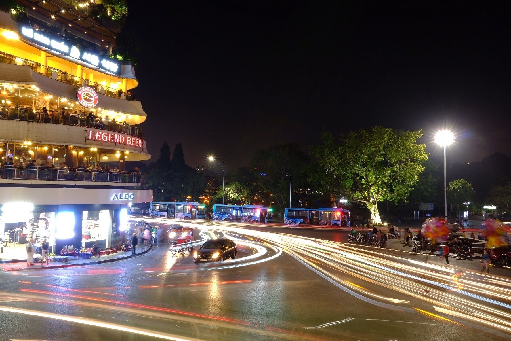 Rua de Pedestres do Fim de Semana do Lago Hoan Kiem