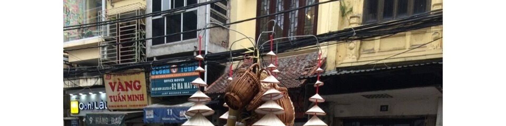 Basket street vendors.