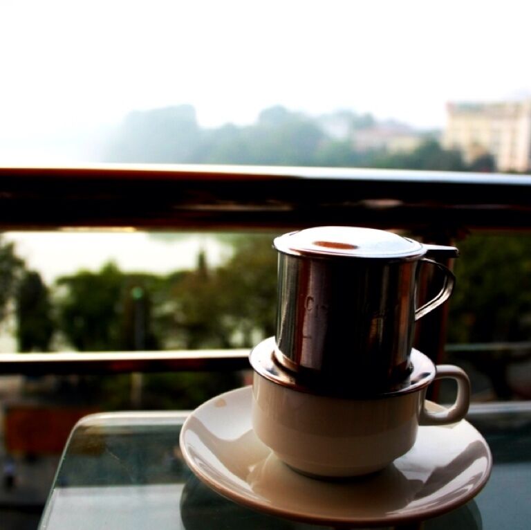 Enjoy the view of Hanoi Lake with a nice cup of Vietnamese coffee
