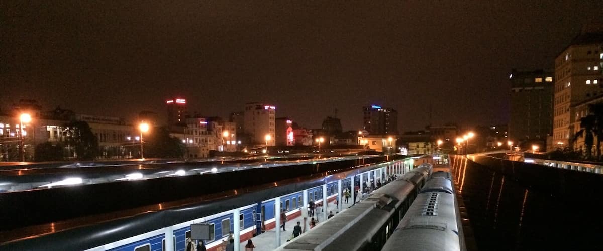 The busy and ever moving central train station of  Hanoi!