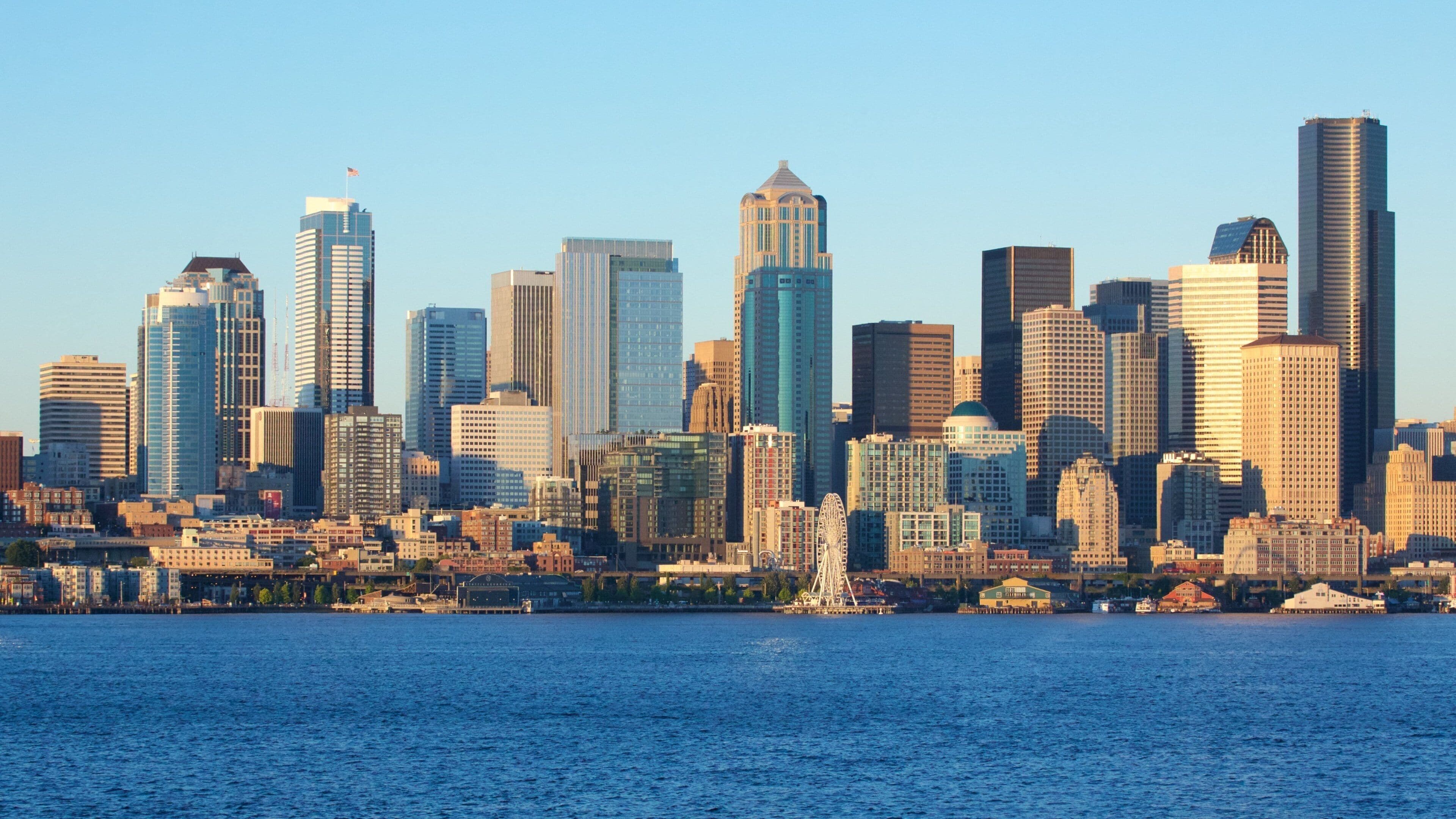 Seattle showing general coastal views and city views