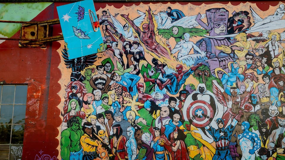 Olympia featuring outdoor art