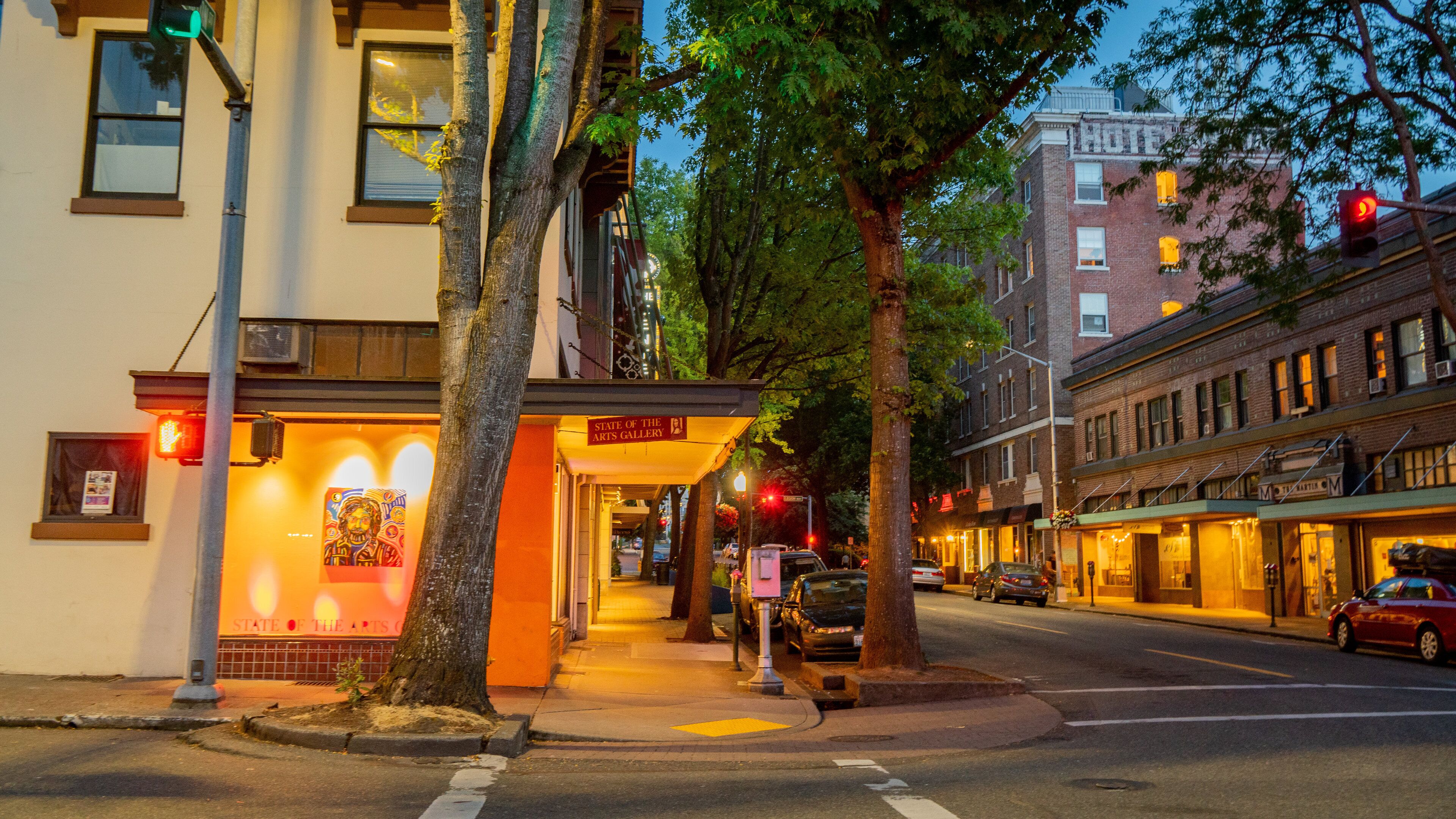 Olympia featuring night scenes