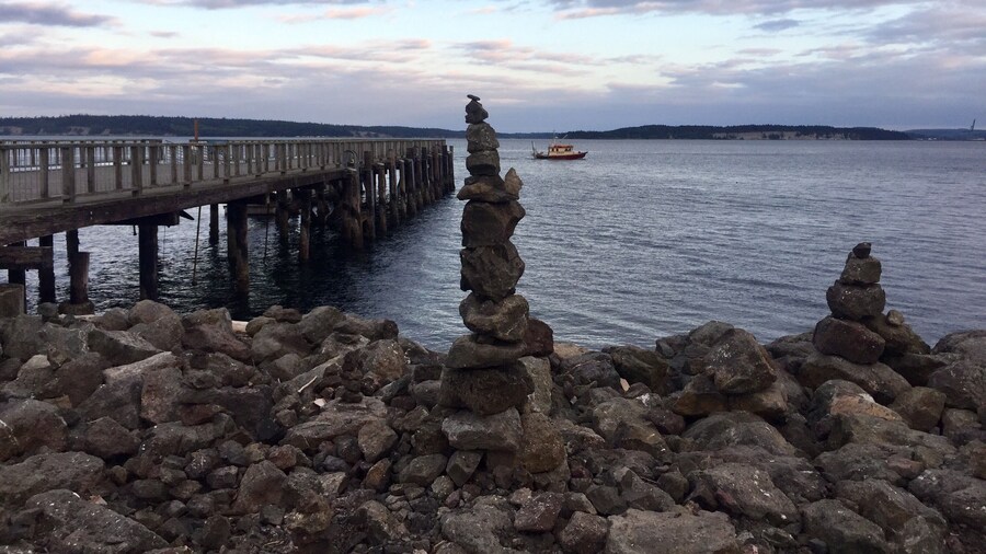 Quiet spot for sunset reflections