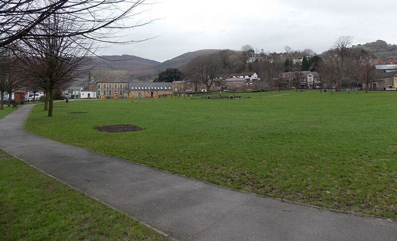 Tredegar Grounds, Risca