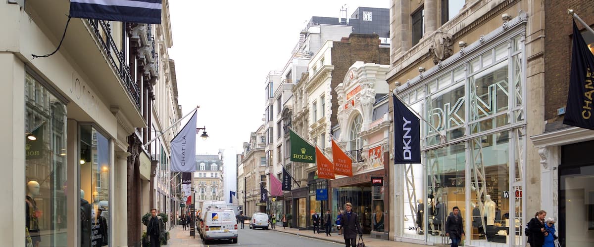 London featuring shopping, street scenes and signage