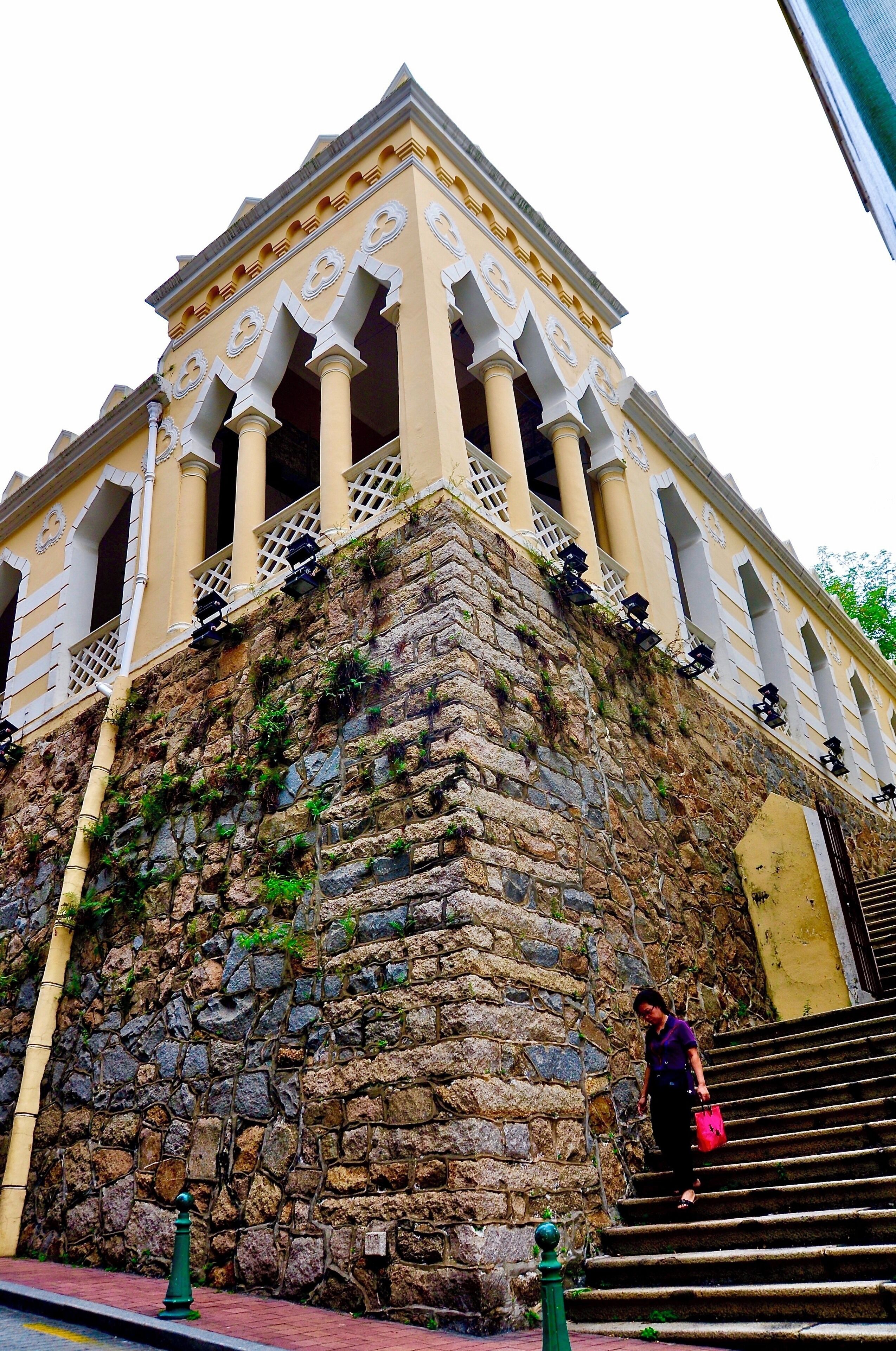 UNESCO World Heritage Site: Historic Centre of Macau
Moorish barracks is a historical barracks in Macau and built in 1874 to accommodate a Muslim regiment from Goa, Portuguese India. It was designed by an Italian architect and the building itself is an architectural masterpiece.
#Macau #Macao #history #barrack #architecture #UNESCOWorldHeritageSite