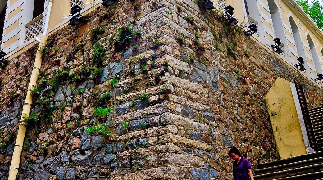 UNESCO World Heritage Site: Historic Centre of Macau
Moorish barracks is a historical barracks in Macau and built in 1874 to accommodate a Muslim regiment from Goa, Portuguese India. It was designed by an Italian architect and the building itself is an architectural masterpiece.
#Macau #Macao #history #barrack #architecture #UNESCOWorldHeritageSite