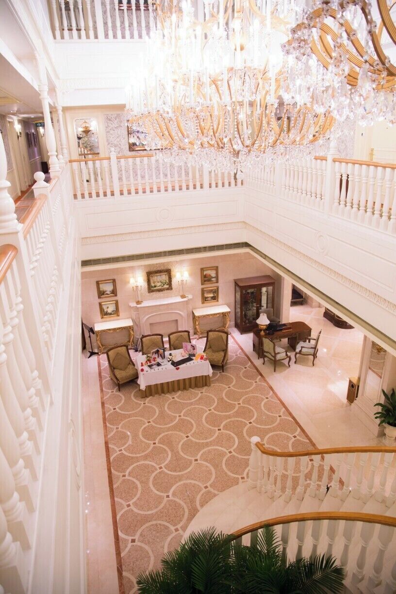 This is a shot I took while in between shots for a wedding Reception at the Rocks Hotel, Fisherman's Wharf, Macau.  

Macau is much like Las Vegas in many ways aside from the Casino's and Gambling.  It seems like the territory is dedicated in trying to recreate attractions and experiences that are simply not normally experienced in this part of the world.  In particular there is an obsession with the Elegance and Grandeur of Old European Design.