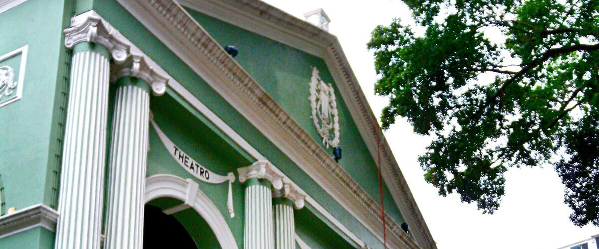 UNESCO World Heritage Site: Historic Centre of Macau
The Dom Pedro V Theatre (崗頂劇院 Teatro Dom Pedro V), is a historical theatre situated at the centre of Macau. It is one of the first western-style theatres in East Asia.
#Macau #Macao #theatre #building #History #UNESCOWorldHeritageSite