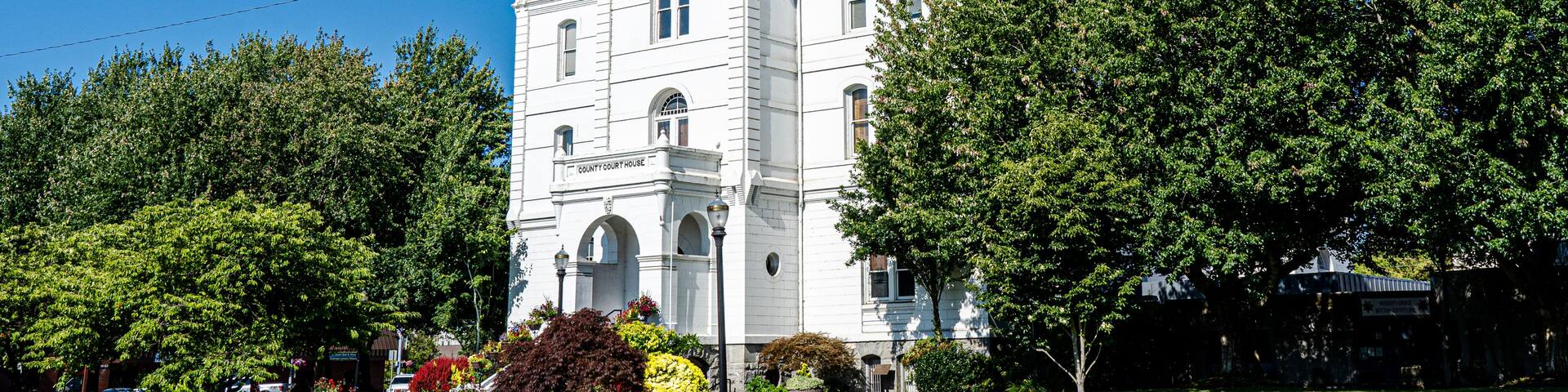 Benton County Courthouse in Corvallis, Oregon, the oldest in the state
