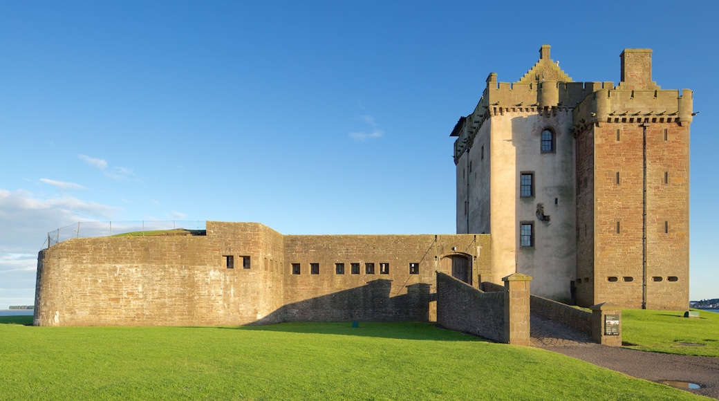 Broughty Ferry fasiliteter samt slott