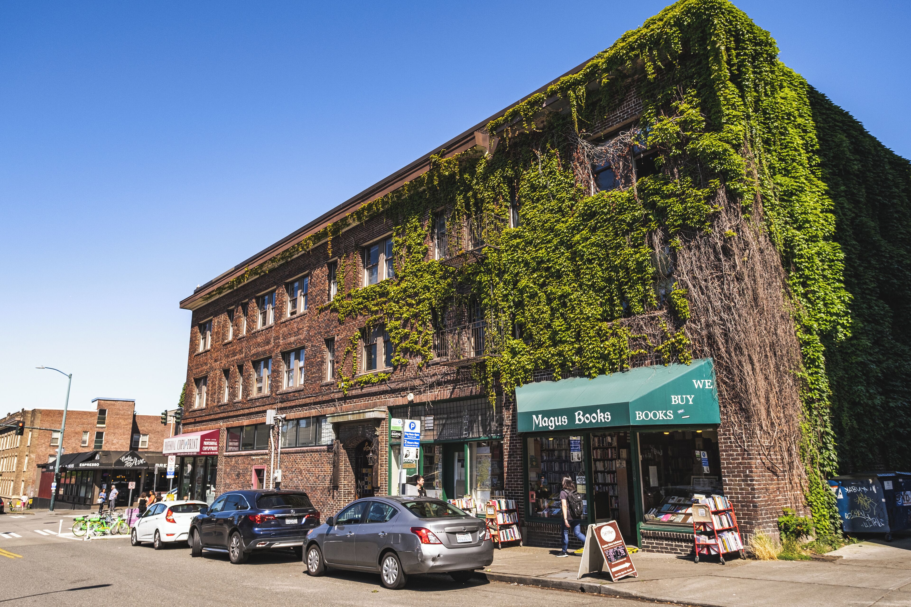 Seattle_UniversityDistrict_6054612_03