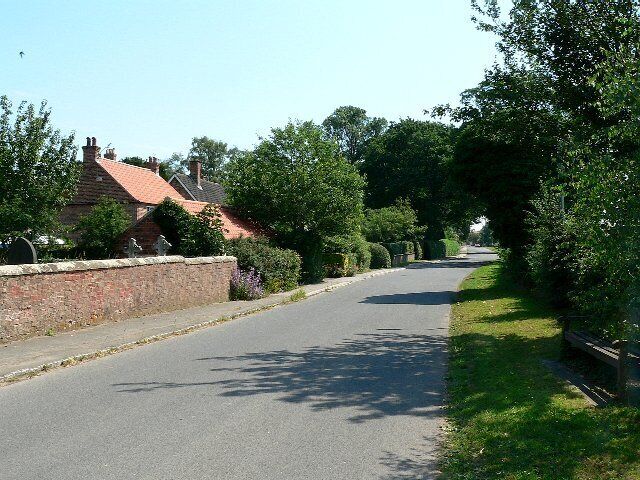 The Street leading from Skipwith to Little Skipwith.
