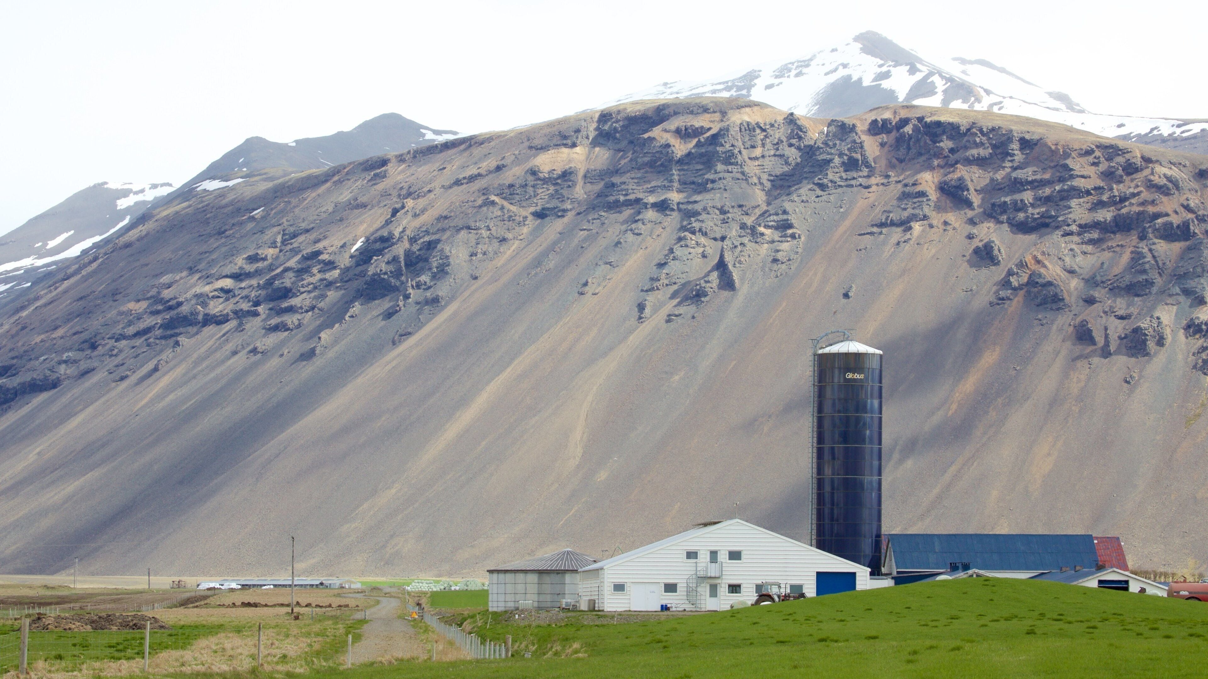 East Iceland which includes tranquil scenes and mountains