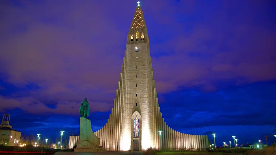 Hallgrímskirkja is one of the most impressive architecture I’ve ever seen in my lifetime. It’s Lutheran (Church of Iceland) parish church in Reykjavík, Iceland. At 74.5 metres (244 ft) high, it is the largest church in Iceland and among the tallest structures in the country. The church is named after the Icelandic poet and clergyman Hallgrímur Pétursson (1614–1674), author of the Passion Hymns. (Wikipedia)
#Iceland #Reykjavik #church #architecture #nightscape