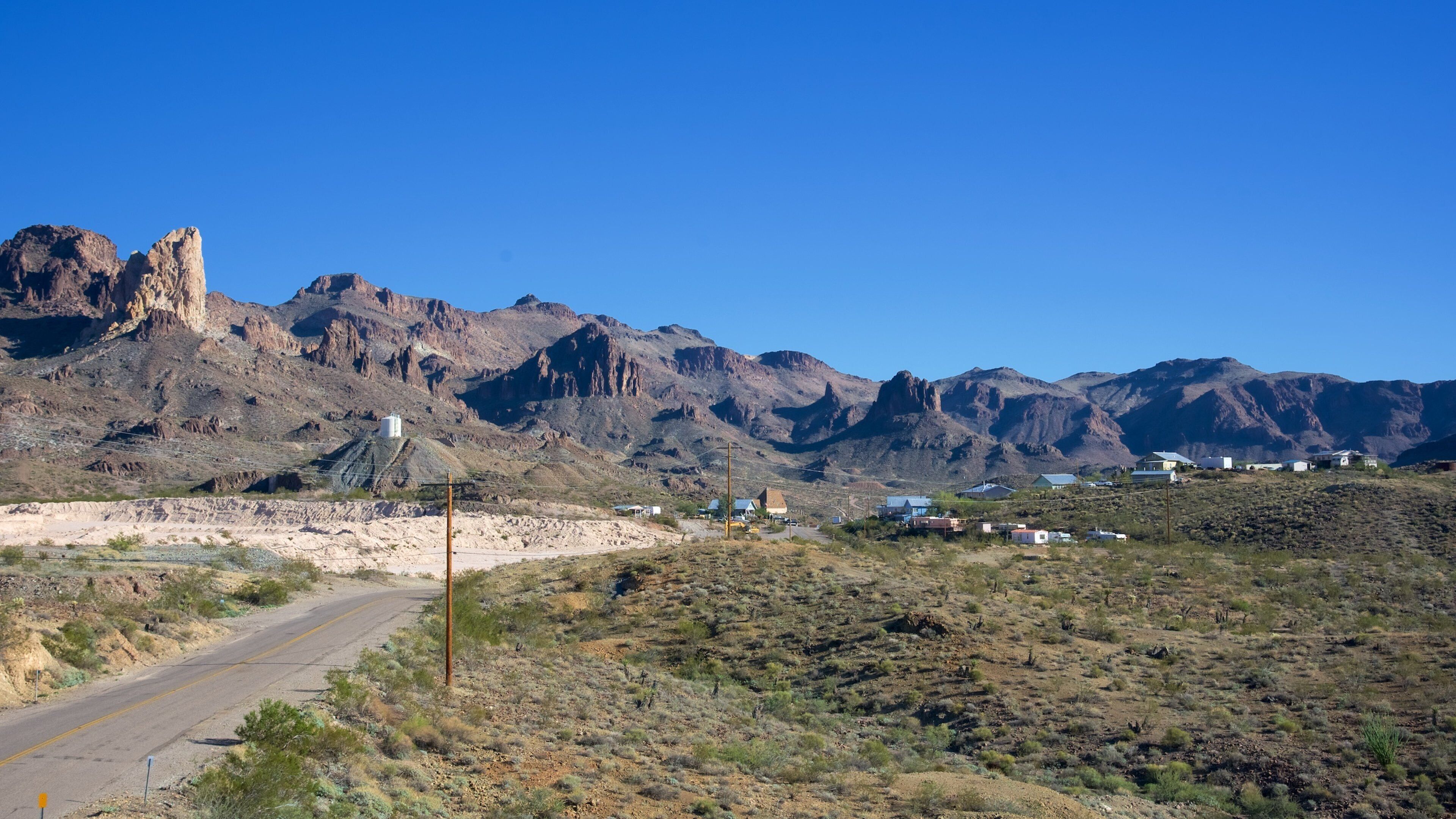 Oatman which includes tranquil scenes, landscape views and mountains