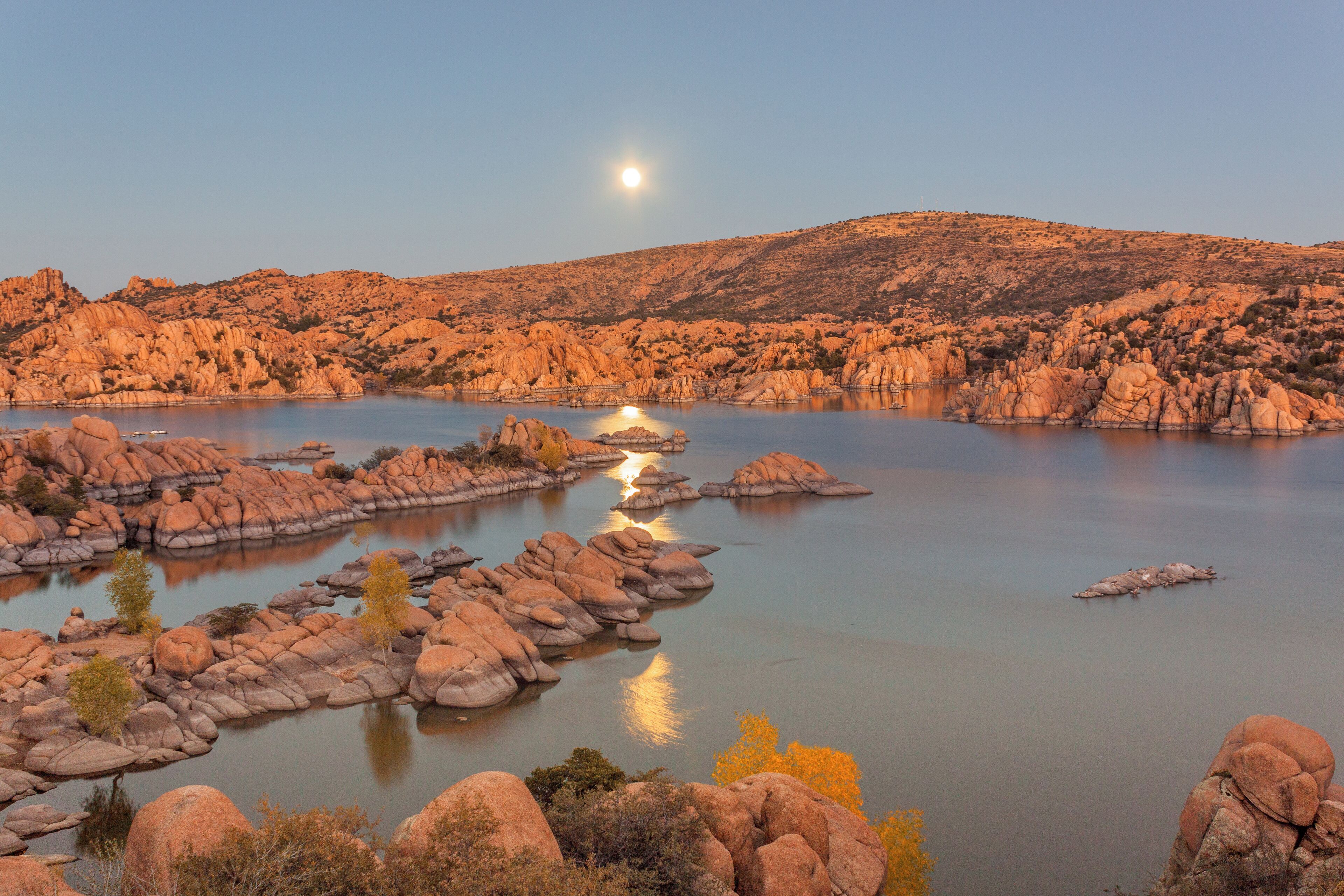the supermoon over Watson Lake Prescott Arizona