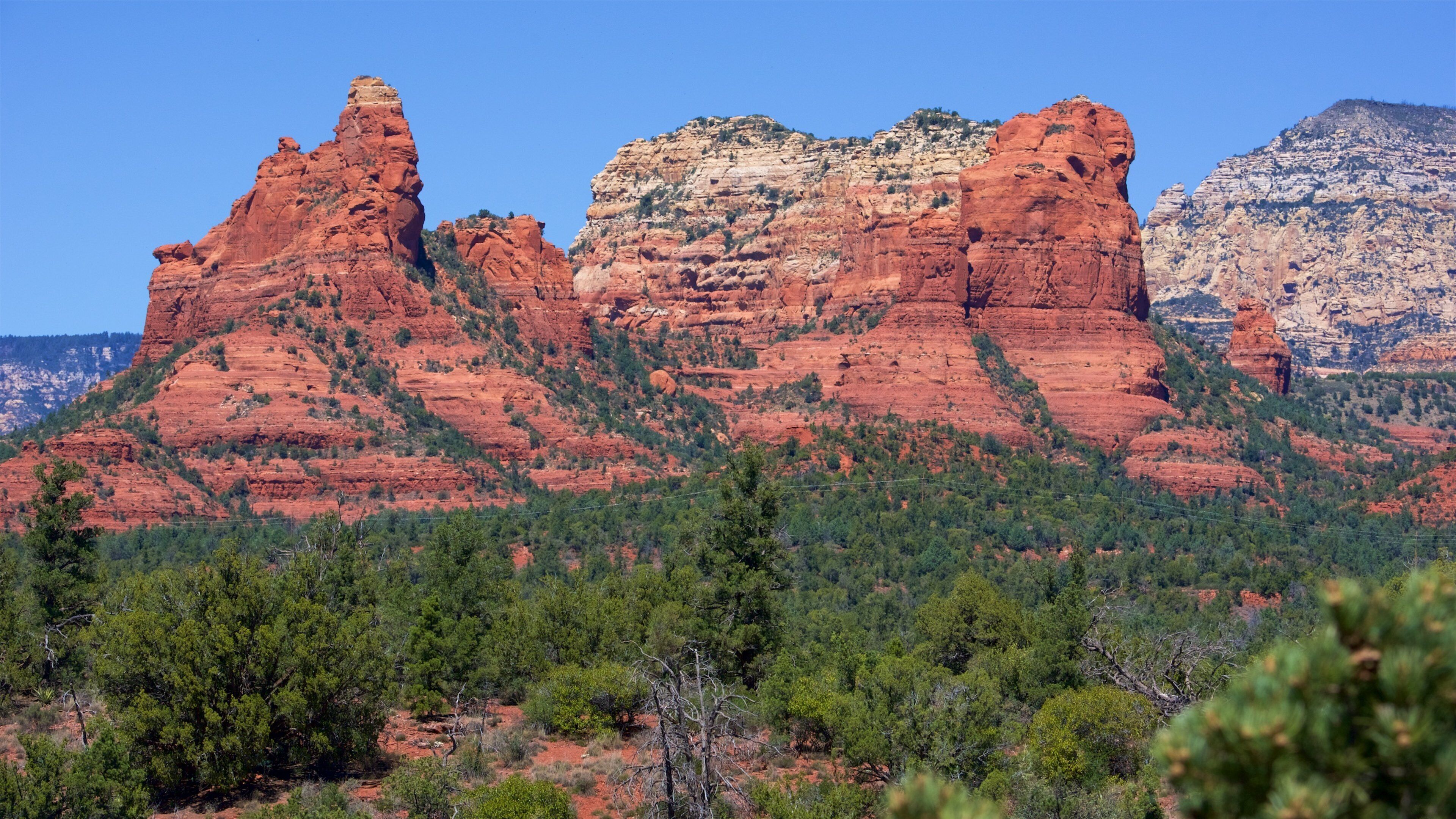 Sedona which includes a gorge or canyon, tranquil scenes and desert views