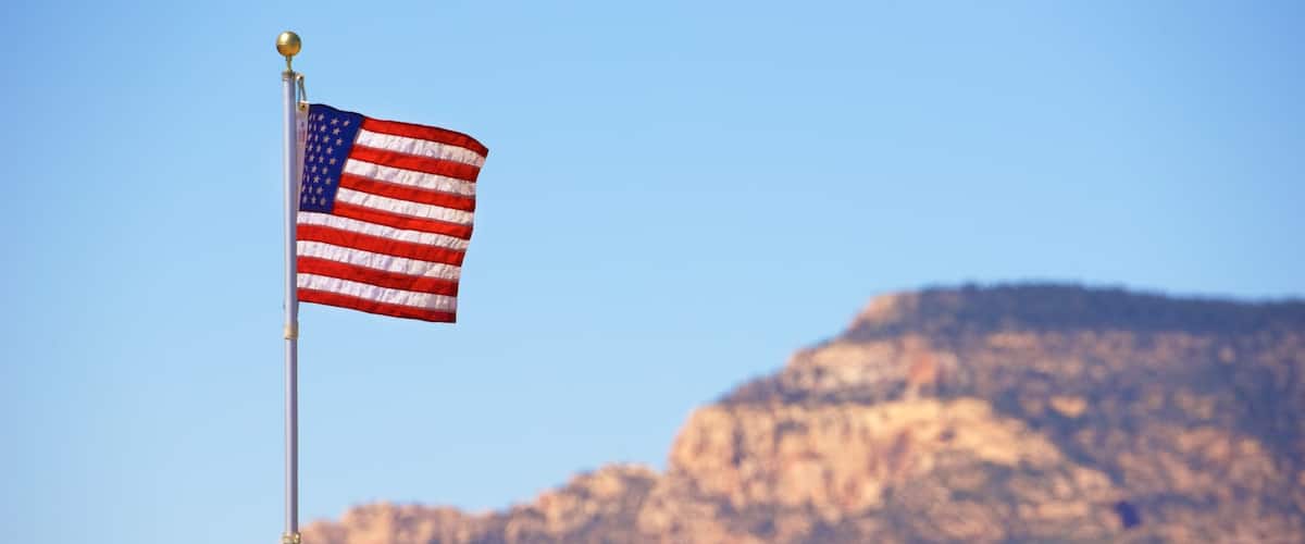 Sedona showing tranquil scenes and a gorge or canyon