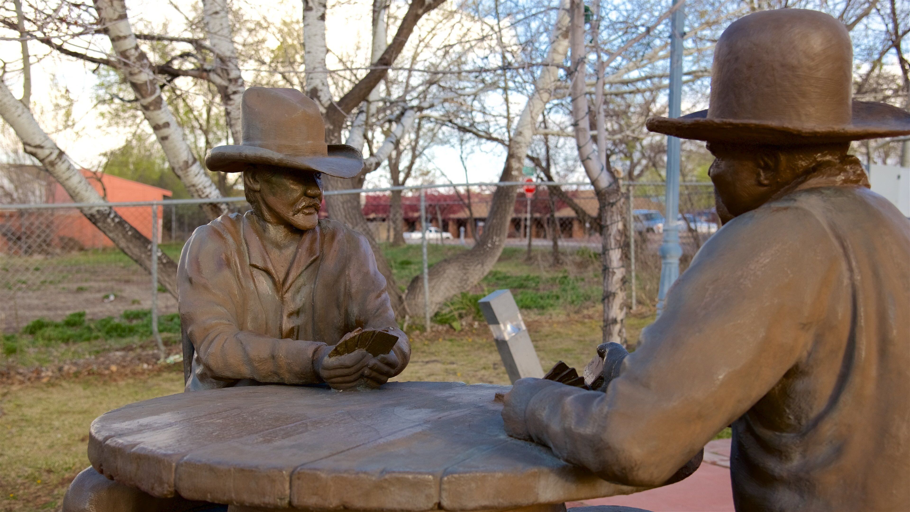 Show Low showing a statue or sculpture