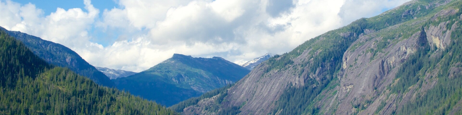 Southeast Alaska - Inside Passage which includes general coastal views and mountains