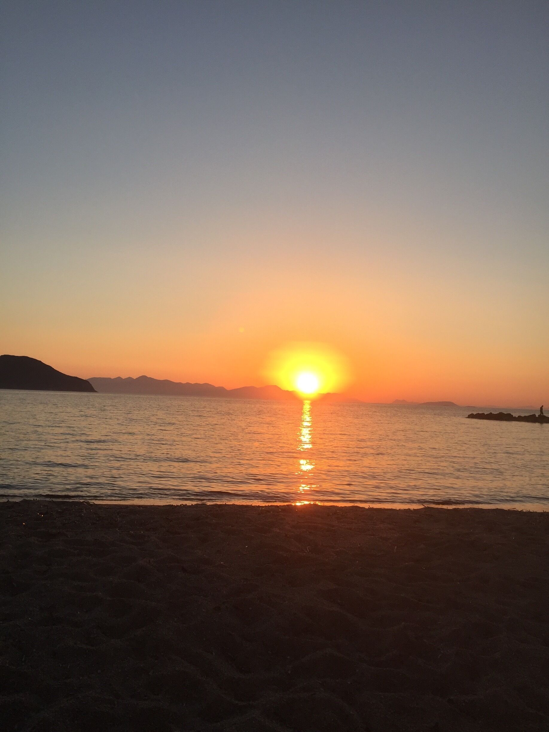 Watching the stunning sunset in Turgetreis #BeachBound