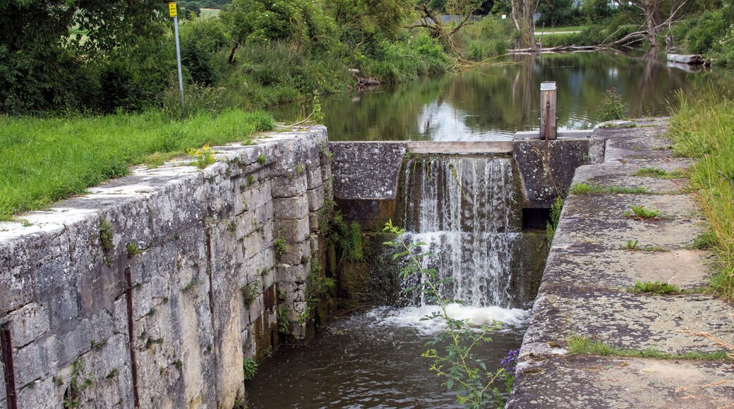 Schleuse 14, Oberhaupt