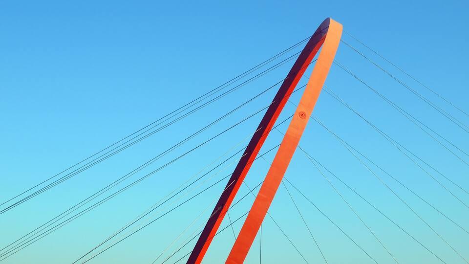 Pedestrian bridge