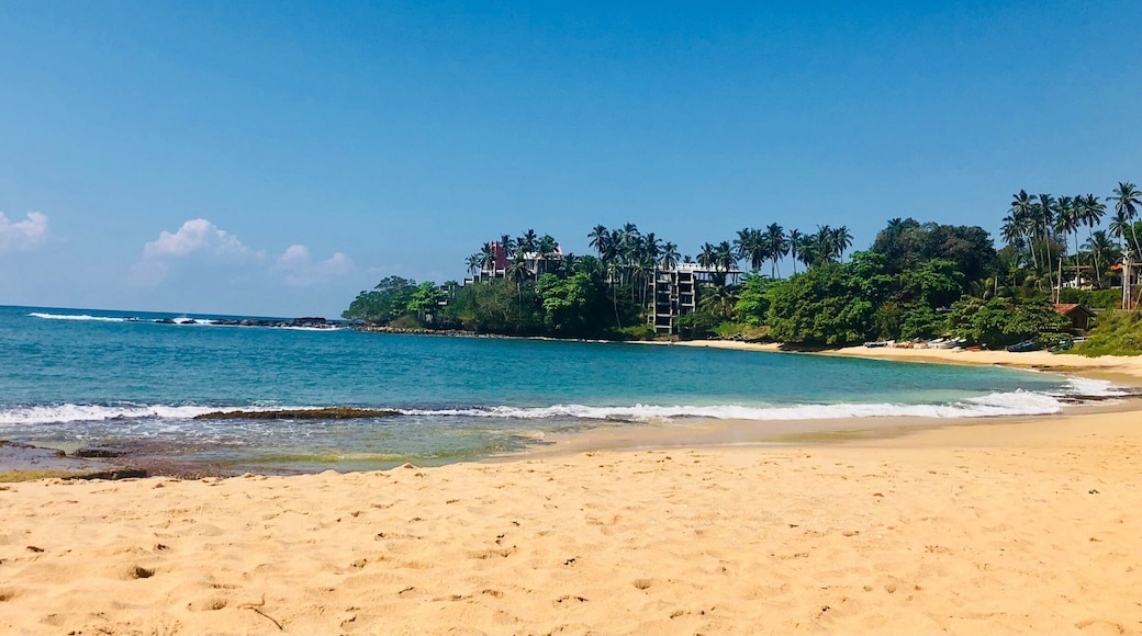 Such stunning blue water at Tangalle Beach.