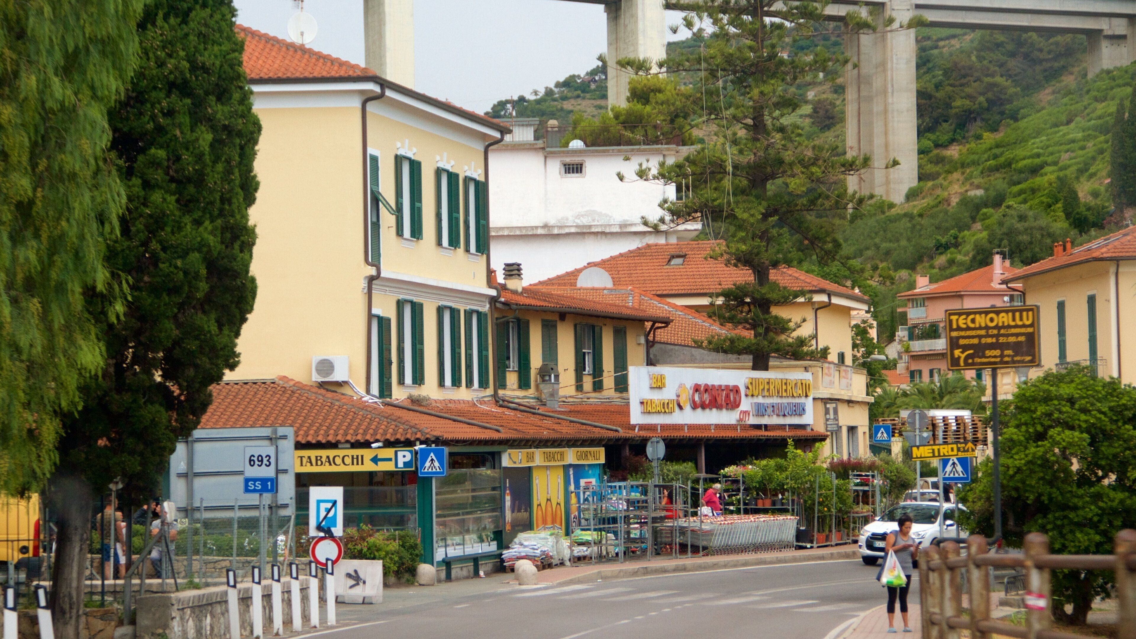 San Remo - Riviera dei Fiori som omfatter en by og en lille by eller en landsby