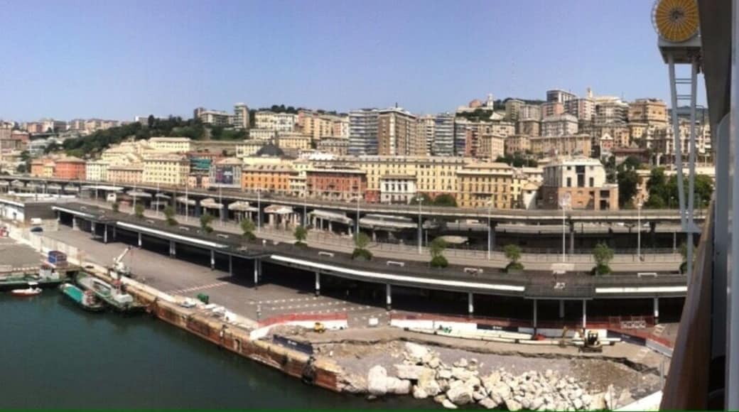 Harbour of Genova, Italy 🇮🇹
