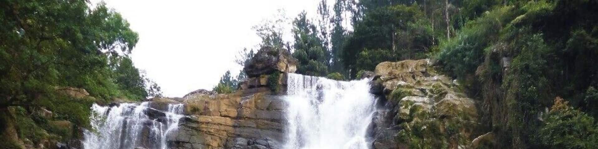 Ramboda Lower Cascade is 100m in height and one among the six breath-taking waterfalls in Thawalamthanna area. People can reach this waterfall only by going through RAMBODA FALLS HOTEL. I recommend you to stay one night in RAMBODA FALLS HOTEL as you can get a panoramic view of two waterfalls from your window and can take guided tours to several waterfalls. And also, the meals are delicious and you can have you meal just 25m away from the waterfall by enjoying the breeze mixed with tiny water droplets.
You can have some details or online booking of the hotel at www.rambodafalls.com