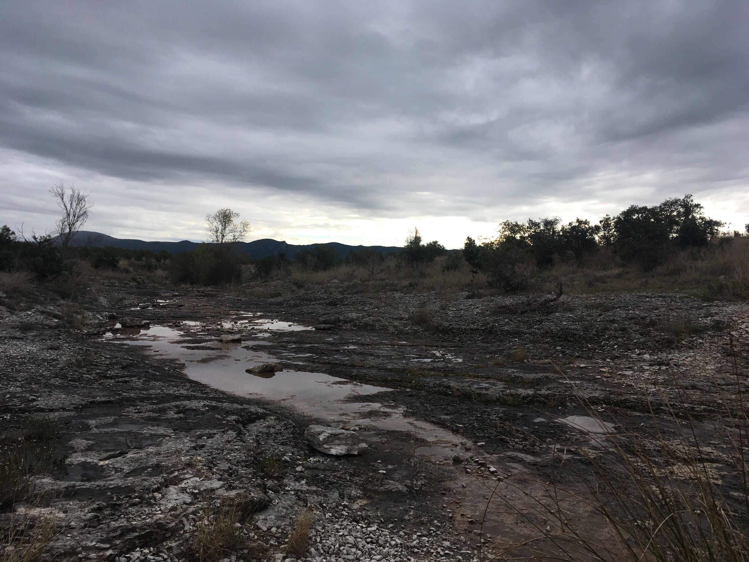 Seuls sur terre , des paysages à couper le souffle dans la plaine ardéchoise