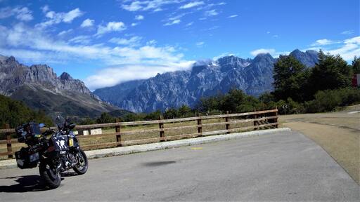Amanzing "parque Natural de Los Picos de Europa", Spain
#biketrip #spain #picosdeeuropa #spain